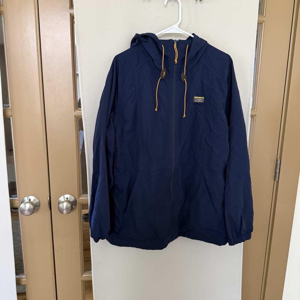 LL Bean Men's Large Nautical‎ Navy Blue Mountain Classic Full Zip Jacket Hooded